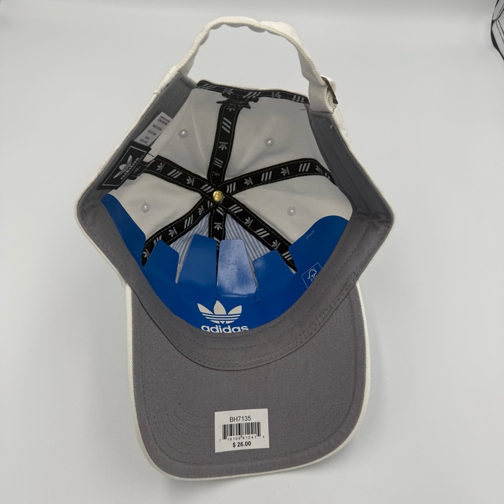 Adidas Adjustable Strapback Originals Relaxed Fit Casual Style Cap Hat White NWT - Picture 3 of 3